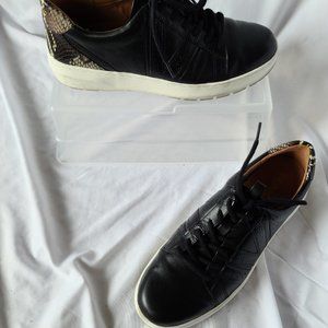 Vionic Women's Curran Simasa Casual Lace-Up Sneaker